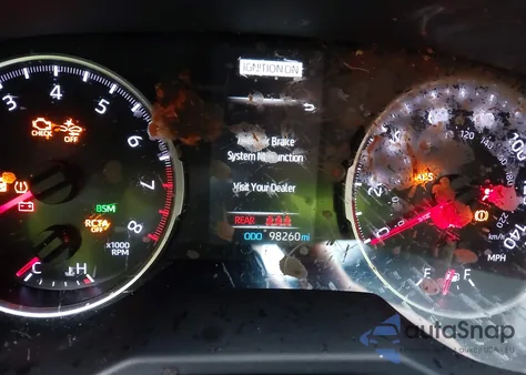 2021 Toyota Rav4 Xle from USA, damaged, VIN 2T3W1RFV1MW107168